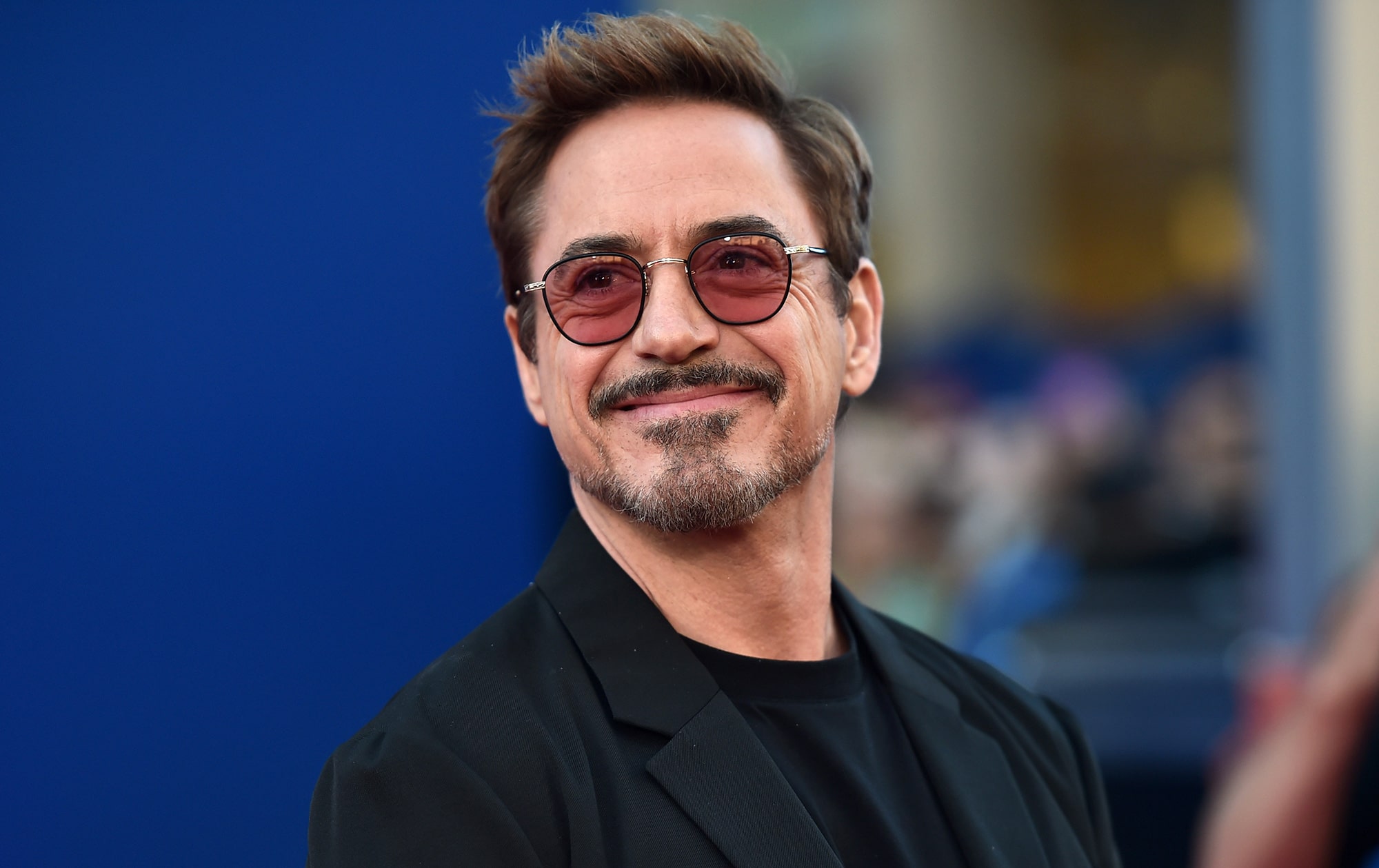 robert downey jr-min